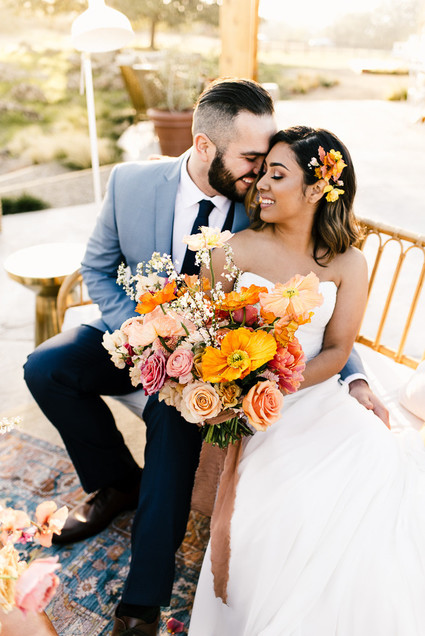Colorful spring floral wedding in Southern California at Oakridge Farmhouse