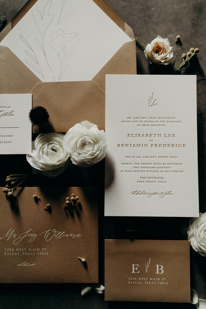 how to plan a minimalist fall elopement with modern rustic details Inspiration