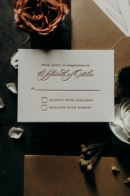 how to plan a minimalist fall elopement with modern rustic details Inspiration