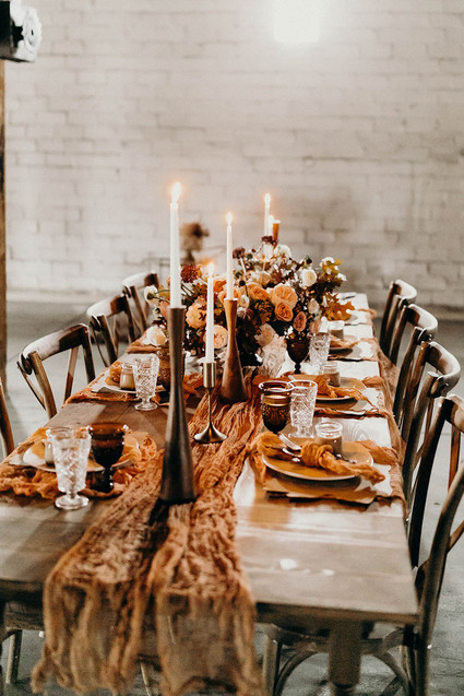 how to plan a minimalist fall elopement with modern rustic details Inspiration