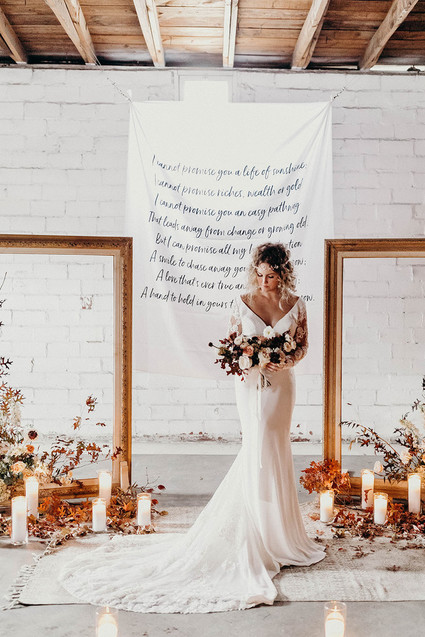 how to plan a minimalist fall elopement with modern rustic details