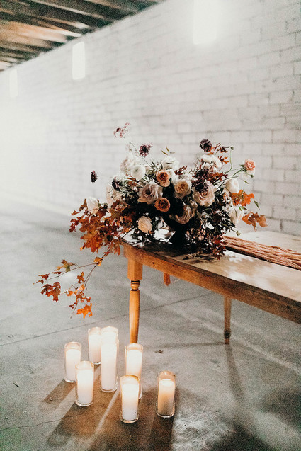 how to plan a minimalist fall elopement with modern rustic details