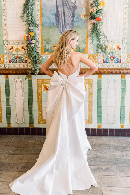 How to elope in Paris in the spring, at the most beautiful Art Nouveau cafe Inspiration
