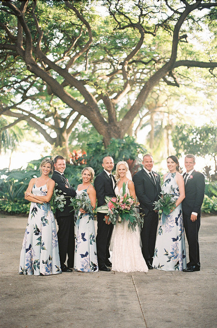 Tropical wedding in Maui at the Olowalu Plantation House