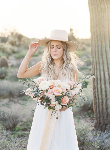 Desert chich bridal fashion ideas in Arizona