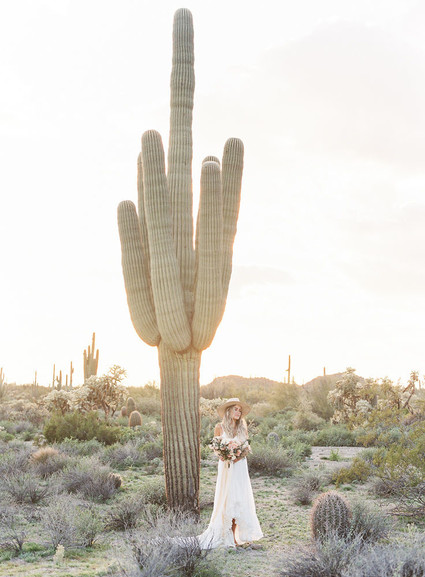 Desert chich bridal fashion ideas in Arizona