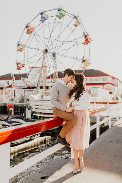 Ferris wheel engagement session + how to style your own Inspiration