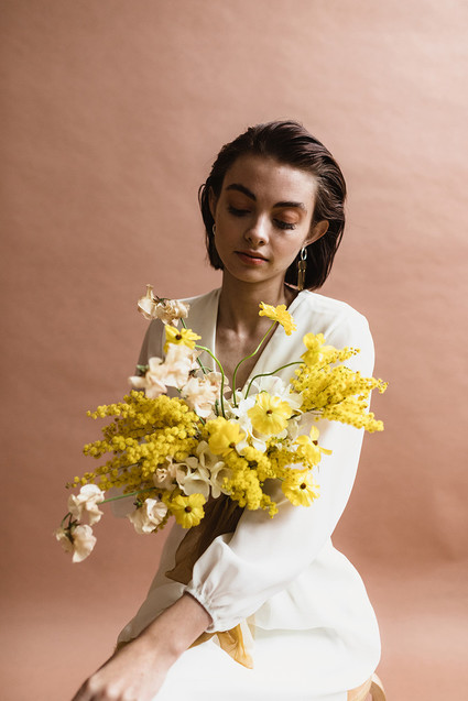 Modern mauve and yellow wedding palette and bridal inspo