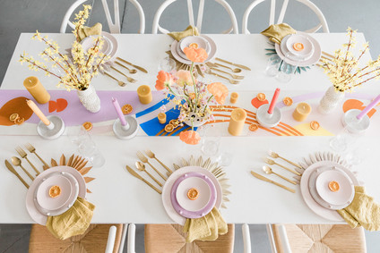 Modern spring tablescape ideas plus 3 spring cocktails