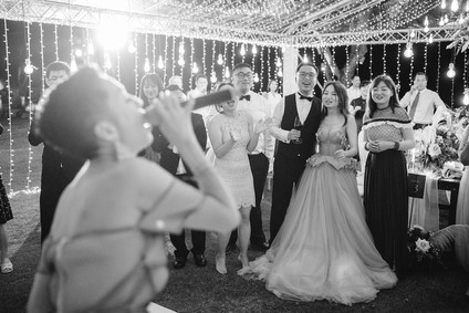 Tropical fall wedding in Thailand with rust and peachy accents