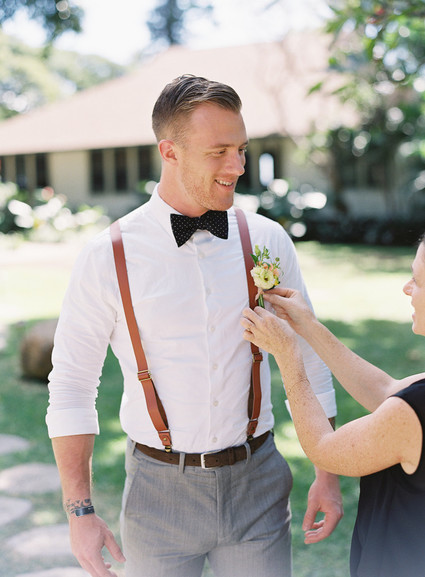 Romantic Hawaii wedding with an insanely cool dress, inspired by a Maui sunset