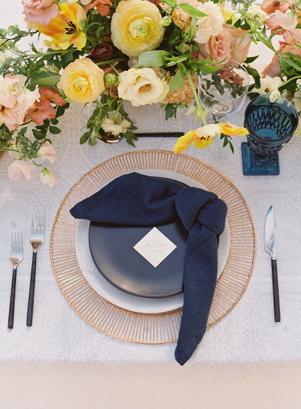 Romantic Hawaii wedding with an insanely cool dress, inspired by a Maui sunset