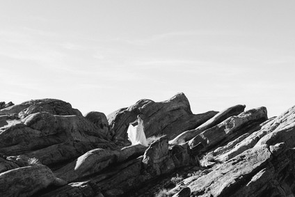 Boho bridal vibes at Vasquez Rocks