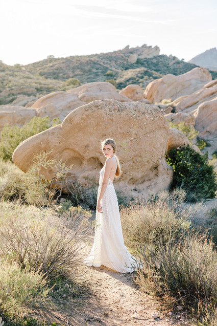 Boho bridal vibes at Vasquez Rocks