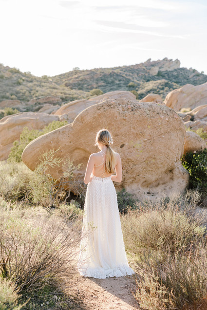 Boho bridal vibes at Vasquez Rocks