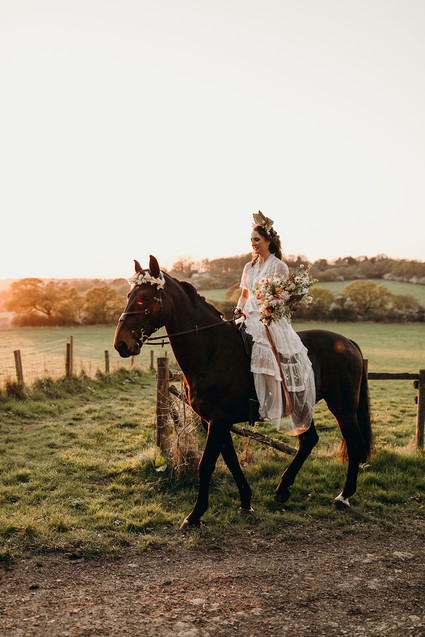 How to elope in the English countryside Inspiration