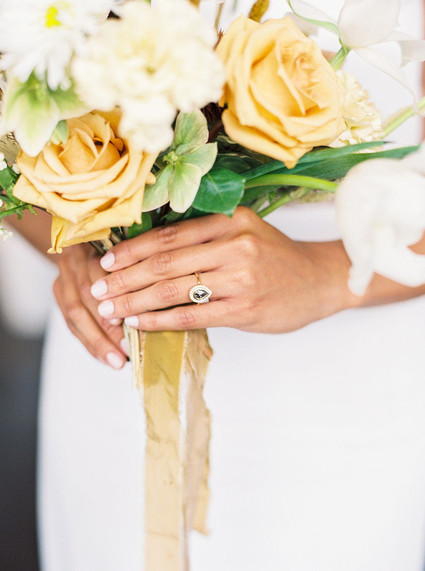Modern wedding flowers