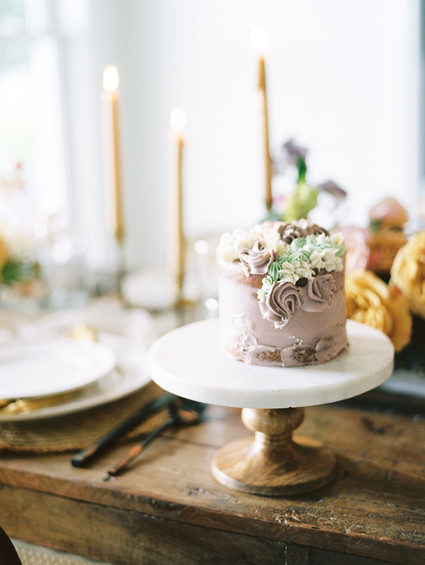 Black and yellow wedding tablescape
