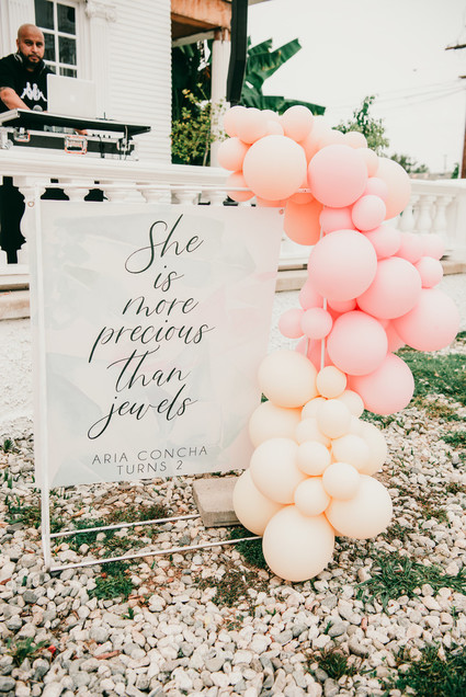 Balloon installation for kids birthday