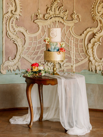 Elegant european wedding cake
