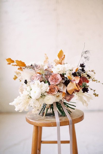 Gorgeous fall bridal bouquet Inspiration