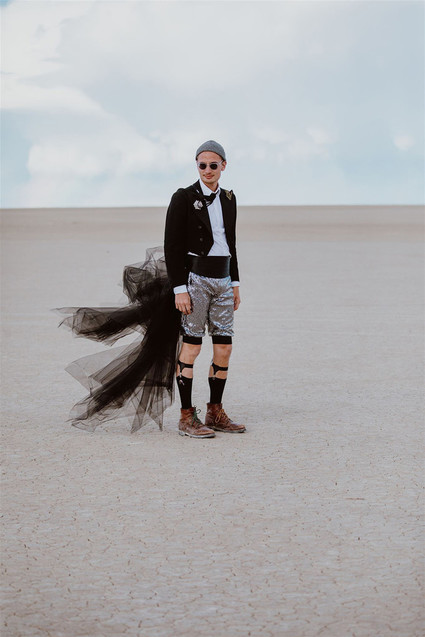 A unique adventurous glamping wedding at Black Rock