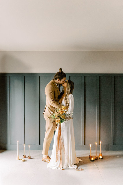 Minimal fall wedding ideas