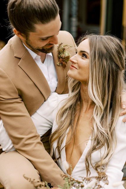 Minimal fall wedding ideas