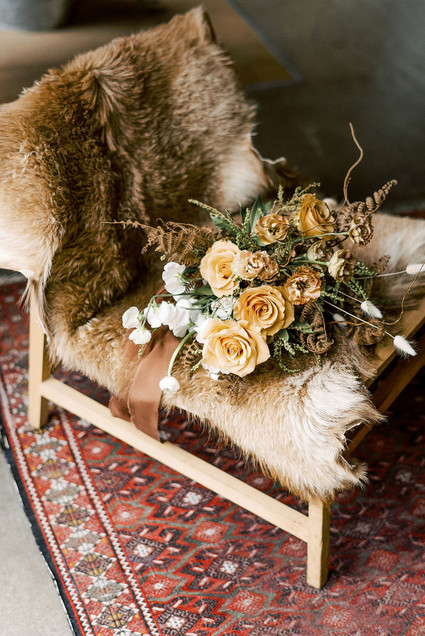 Modern fall bouquet