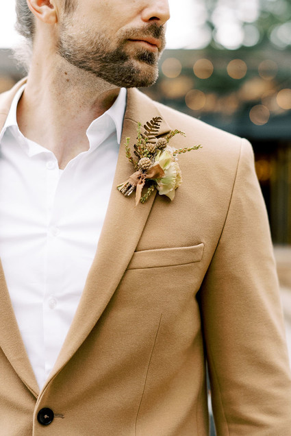 Fall groom's fashion