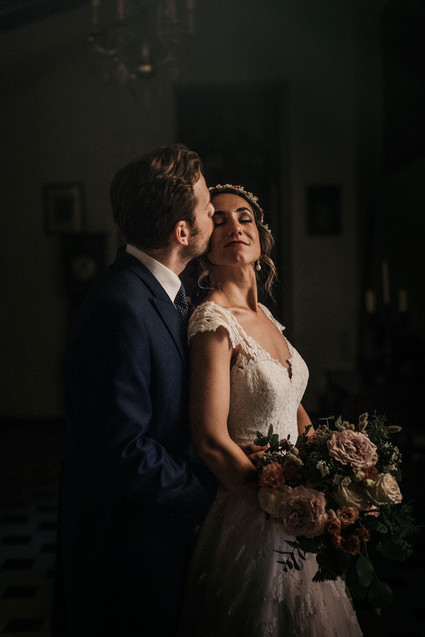 Elegant Spanish wedding