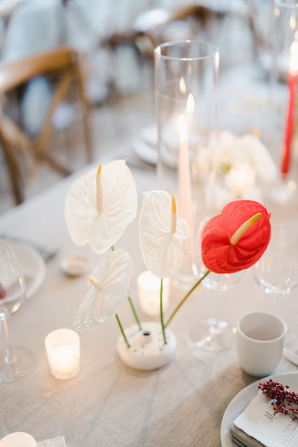 Modern centerpiece