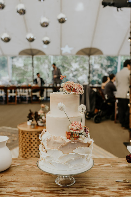 Romantic floral wedding cake