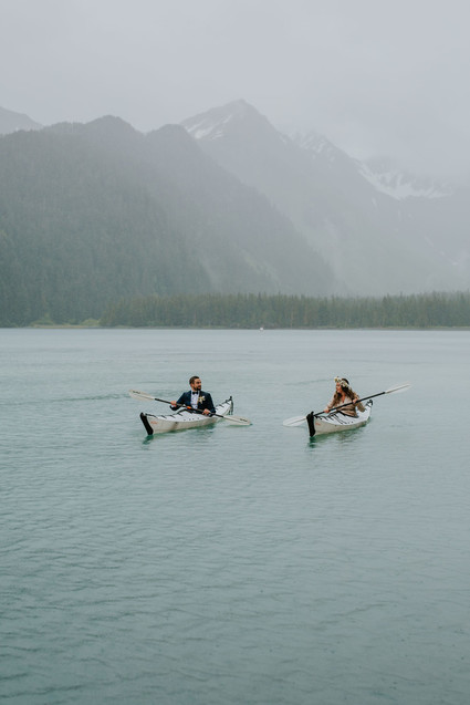 Kayak wedding portraits