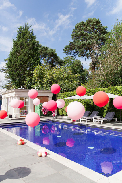 Pool balloon decor
