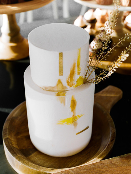Modern cake idea Inspiration