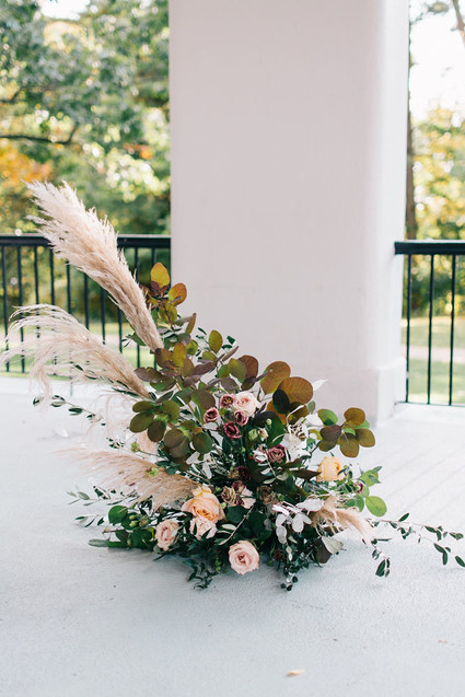 Fall flowers for ceremony