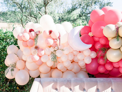 Moon themed balloon installation