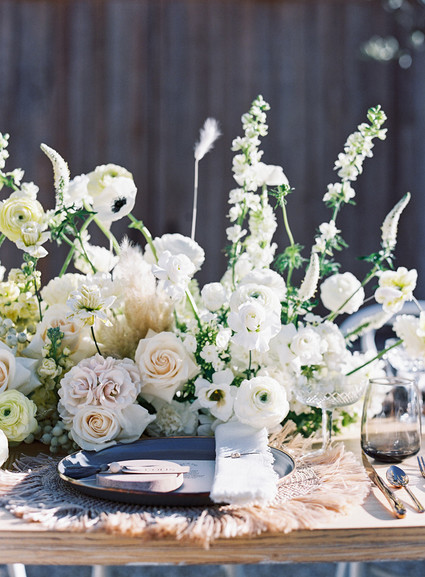 White wedding centerpiece