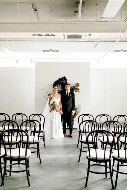 How to style a modern art gallery wedding
