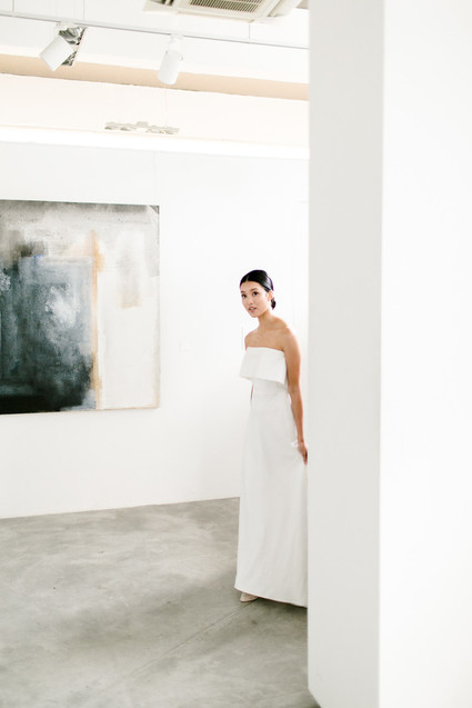 How to style a modern art gallery wedding Inspiration