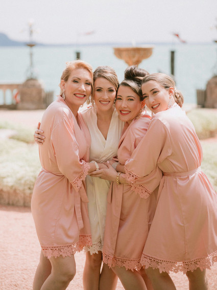 Pink bridesmaid robes Inspiration