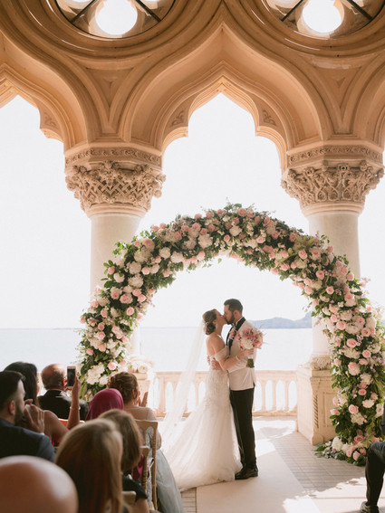 spring floral wedding in Italy