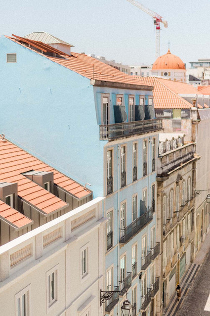 colorful buildings in Lisbon Inspiration