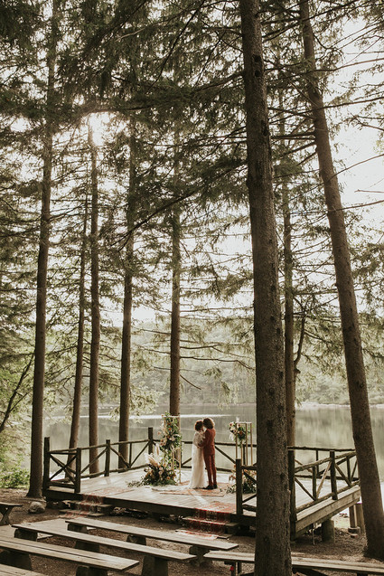 Fall Cedar Lakes estate wedding