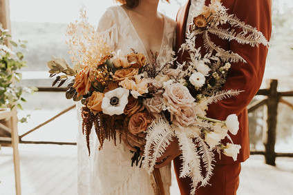 bohemian fall wedding bouquet
