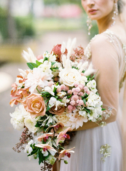 Romantic peach wedding bouquet