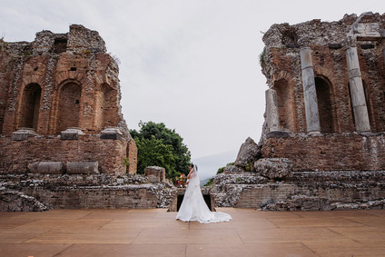 Sicily wedding at the ancient Greek theatre of Taormina