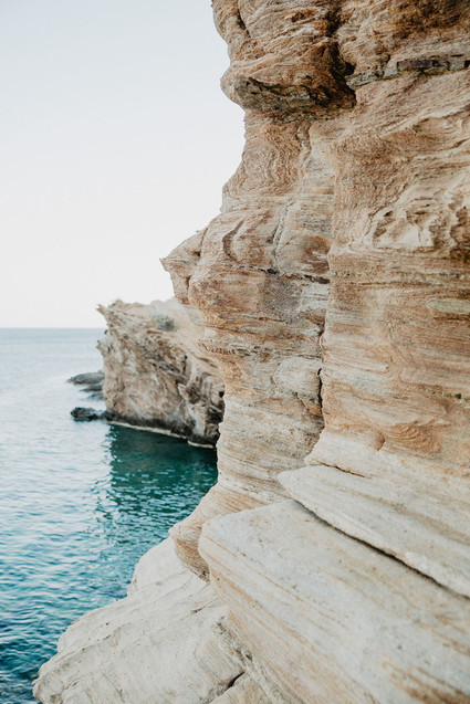 Micro wedding on cliffs of Greece Inspiration