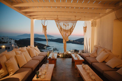 Sunset wedding at Ios Club